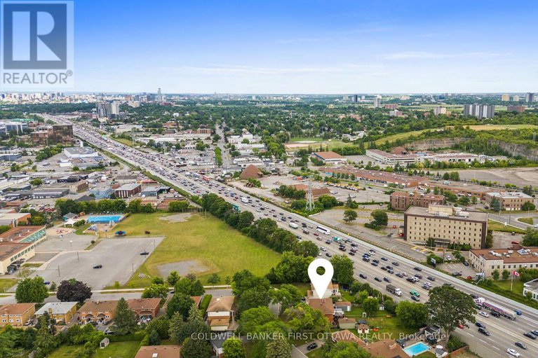 28793444/1788-ernest-avenue/mckellar-heights/ottawa/ontario/K2A1M1_43