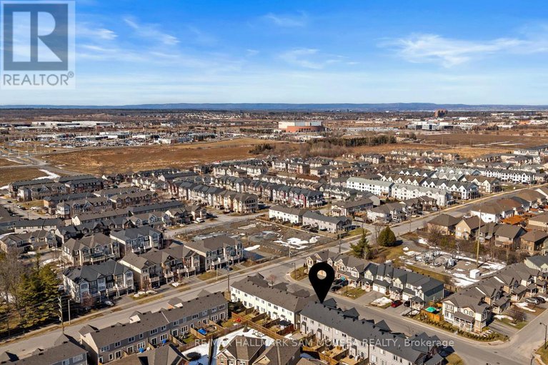 28482187/111-santolina-street/stittsville-north/ottawa/ontario/K2S0W9_38