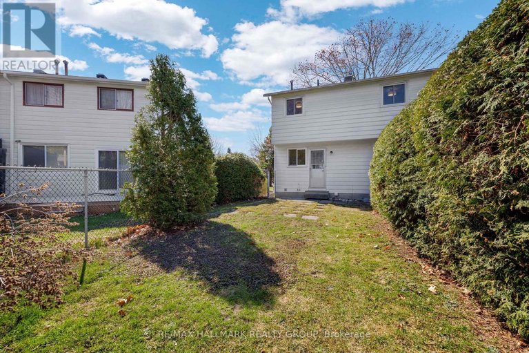 29664979/226-old-colony-road/glencairnhazeldean/ottawa/ontario/K2L1M7_41