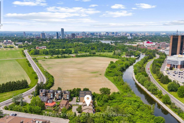 28509475/4-1011-prince-of-wales-drive/experimental-farm/ottawa/ontario/K2C3K1_32