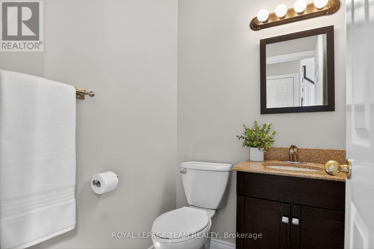 29446611/22-renshaw-avenue/stittsville-central/ottawa/ontario/K2S1G9_34