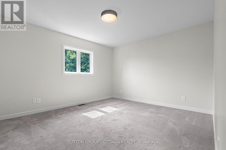 28585442/6651-tooney-drive/orleanssunridge/ottawa/ontario/K1C6P7_26