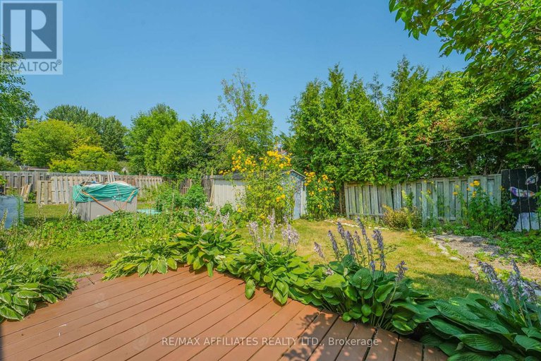 28708608/208-old-colony-road-e/glencairnhazeldean/ottawa/ontario/K2L1M7_29