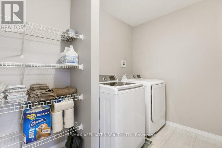 28576787/80-riddell-street/carleton-place/ontario/K7C0J8_29