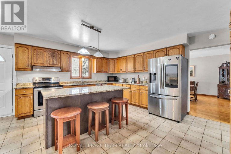 29341434/1409-mory-street/emerald-woodssawmill-creek/ottawa/ontario/K1T1C8_13