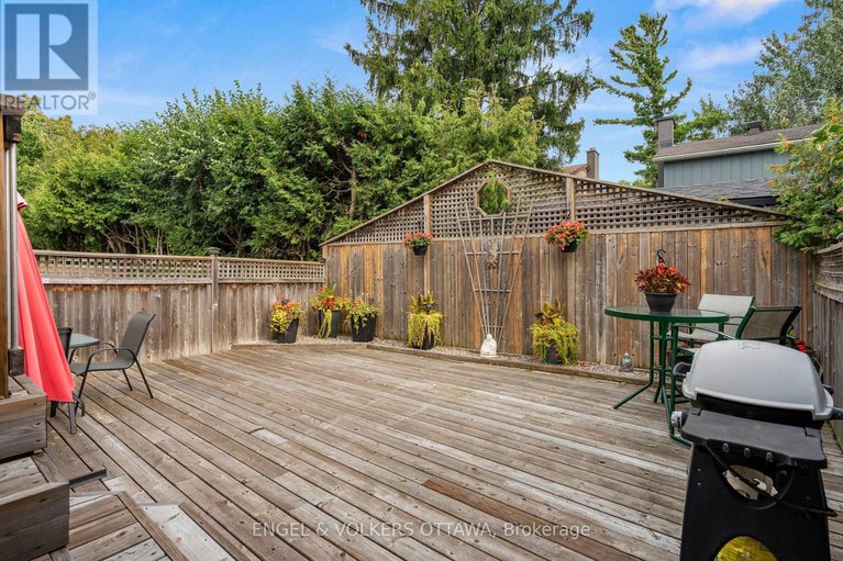 28836354/110-encore-private/city-viewskylinefisher-heightsparkwood-hills/ottawa/ontario/K2E0A2_33