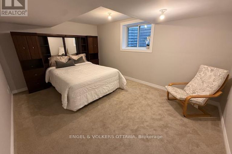 28960100/933-islington-way/leitrim/ottawa/ontario/K1T0T7_33