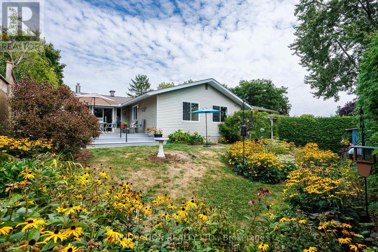 28810906/40-singal-street/glencairnhazeldean/ottawa/ontario/K2L1B9_42