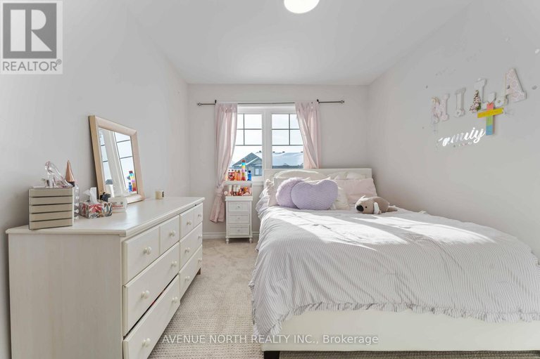 29411567/320-grackle-street/blossom-parkkemp-parkfindlay-creek/ottawa/ontario/K1X0G6_28