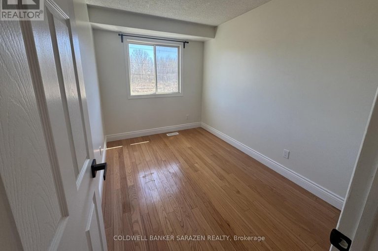 29667357/38-paddington-private/heron-gateindustrial-park/ottawa/ontario/K1V0T2_6