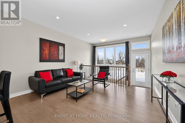 29460939/950-cologne-street/embrun/russell/ontario/K0A1W0_12