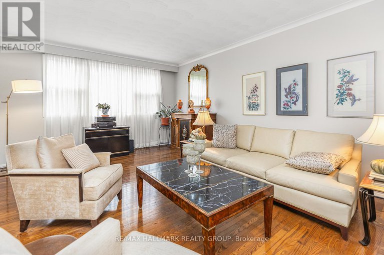 28574770/2435-georgina-drive/whitehaven/ottawa/ontario/K2B7N1_6