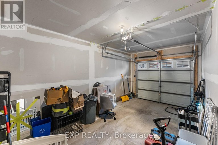 29617821/720-hydrus-private/half-moon-bay/ottawa/ontario/K2J7B2_35