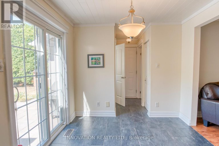 28824101/14-etta-street/stittsville-south/ottawa/ontario/K2S1X5_24