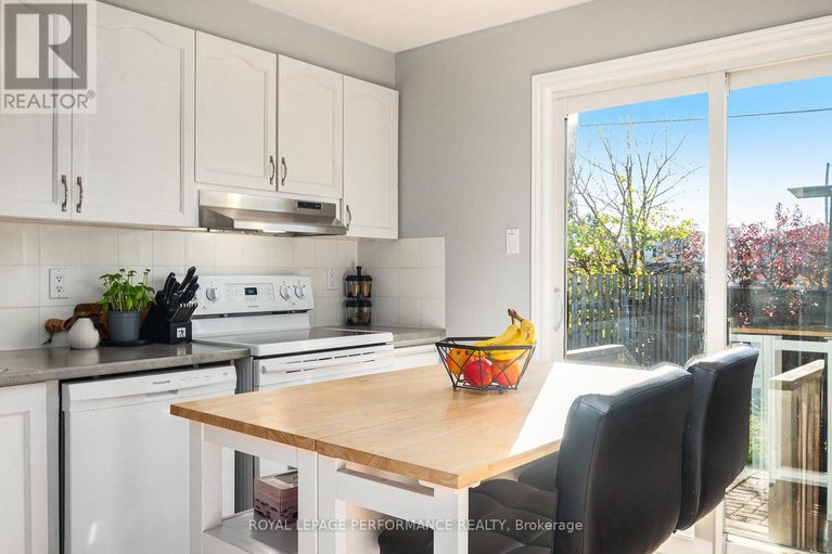 29045618/470-rougemount-crescent/fallingbrookgardenway-south/ottawa/ontario/K4A2Z2_8