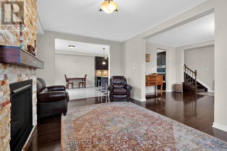 29683853/44-hawks-landing-crescent/stittsville-north/ottawa/ontario/K2S1W1_14