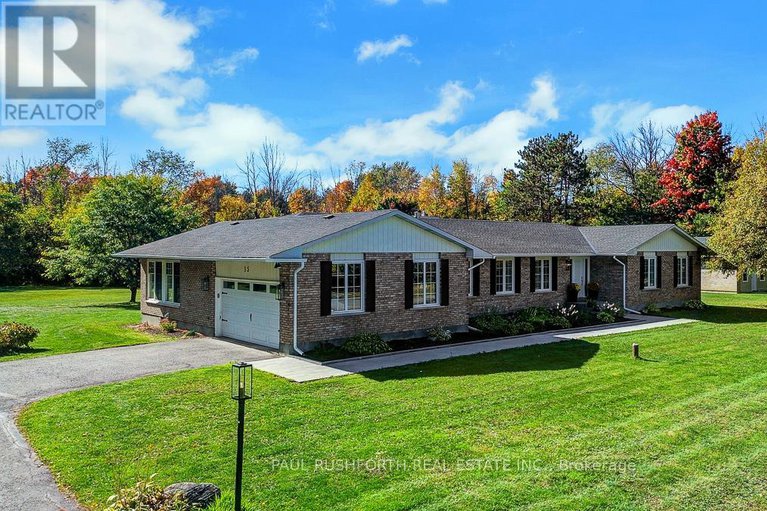 28933934/15-richland-drive/goulbourn-twp-from-franktown-rdsouth-to-rideau/ottawa/ontario/K0A2Z0_4