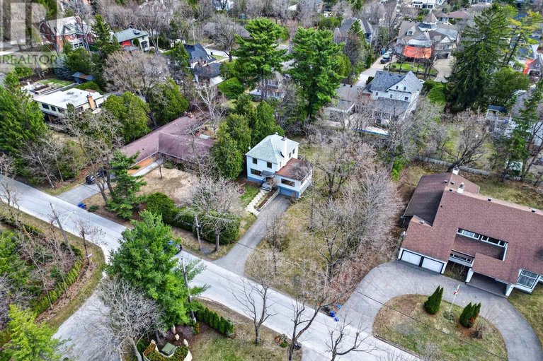 29680907/570-minto-place/rockcliffe/ottawa/ontario/K1M0A8_8