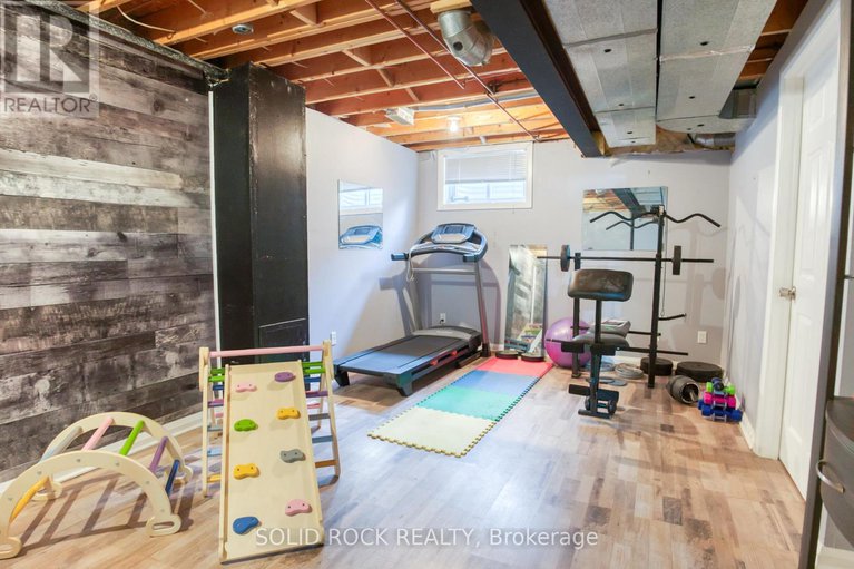 28913498/12-463-canotia-place/fallingbrookpineridge/ottawa/ontario/K4A2K2_22