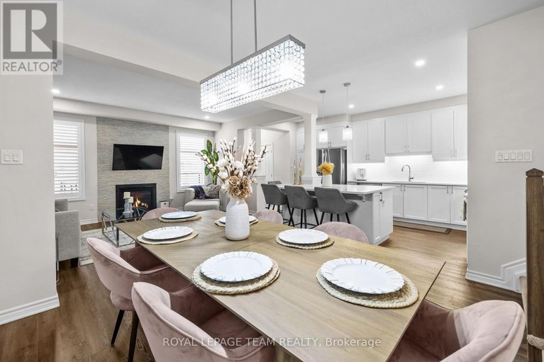 28912446/1135-apolune-street/half-moon-bay/ottawa/ontario/K2J6N8_14