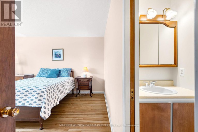 29314133/2422-magnus-avenue/hawthorne-meadows/ottawa/ontario/K1G1J8_19