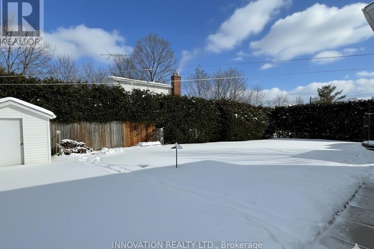 29218355/108-crossland-drive/fitzroy/ottawa/ontario/K0A1X0_7