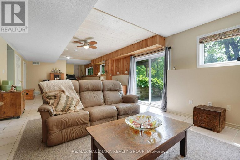 28430481/184-old-pakenham-road/fitzroy/ottawa/ontario/K0A1X0_29