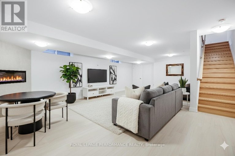 29317173/1709-fisher-ave-avenue/carleton-heights/ottawa/ontario/K2C1X9_37