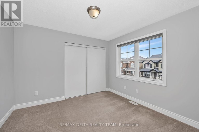 29451604/751-devario-crescent/half-moon-bay/ottawa/ontario/K2J6H3_27