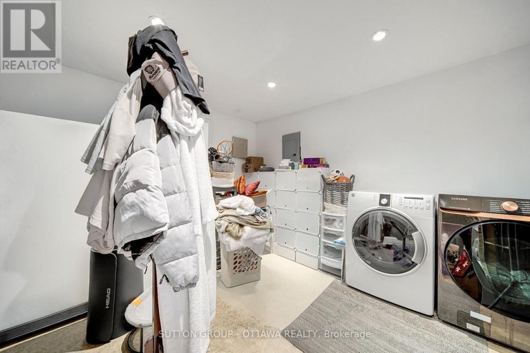 28741722/11-baypointe-crescent/barrhaven-east/ottawa/ontario/K2G6T8_39