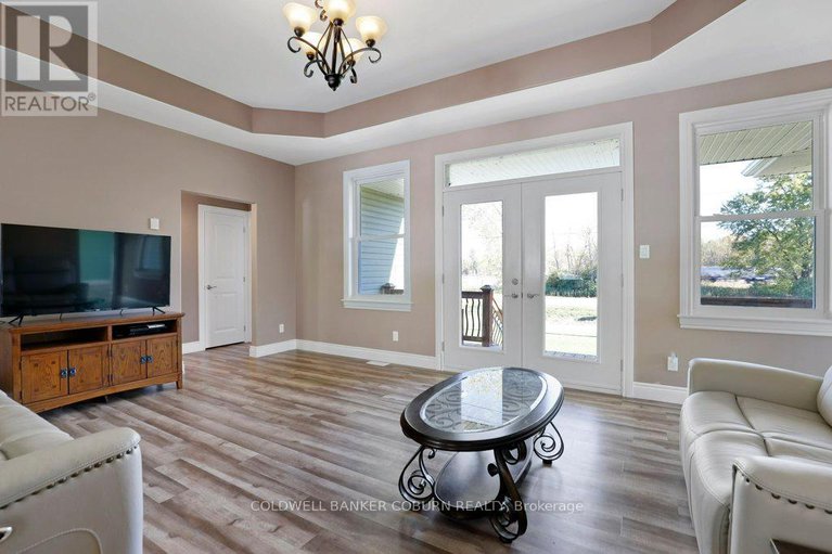 28976193/13394-county-rd-41-road/south-dundas-williamsburgh-twp/south-dundas/ontario/K7R3L2_14