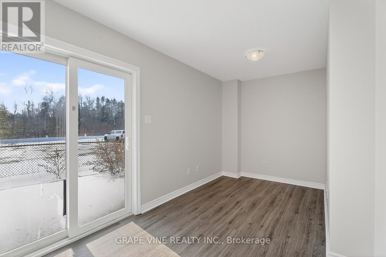 29425305/750-sanibel-private/westcliffe-estates/ottawa/ontario/K2H0A8_5