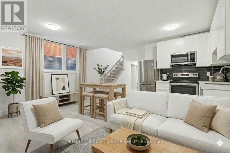 29479240/139-duford-street/vanier/ottawa/ontario/K1L6Z5_9