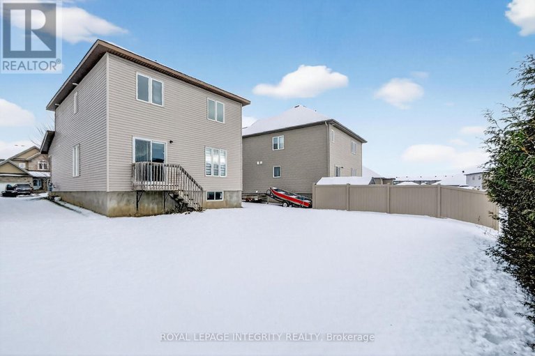 29156491/281-sterling-avenue/clarencerockland-twp/clarence-rockland/ontario/K4K0H9_43
