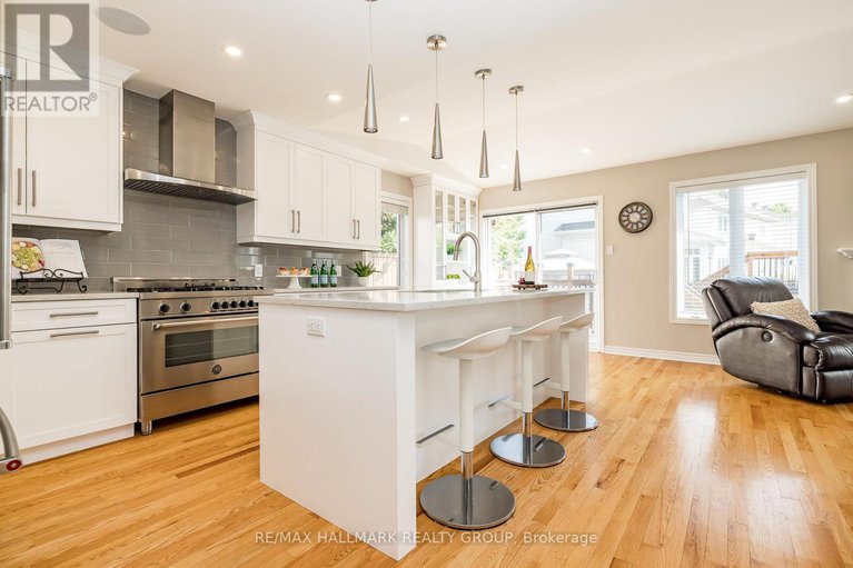 28620825/4-gros-morne-court/bridlewood/ottawa/ontario/K2M2W7_10