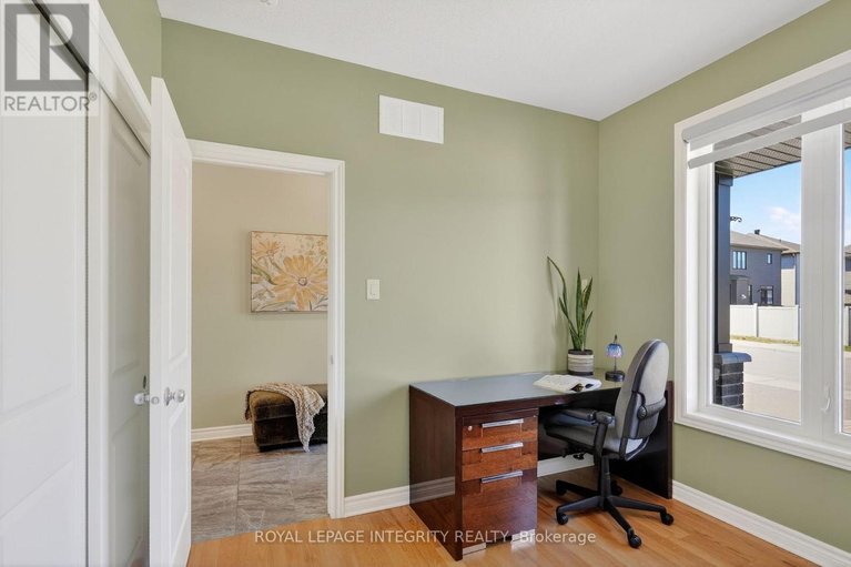 29648625/724-parade-drive/stittsville-south/ottawa/ontario/K2S0Z4_5