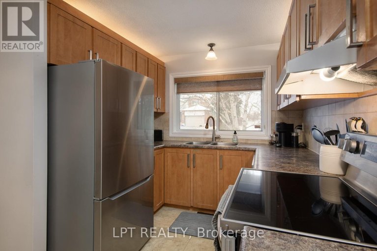 29600481/7-fable-street/pheasant-run/ottawa/ontario/K2J2C9_8