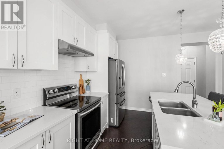 29253756/1131-apolune-street/half-moon-bay/ottawa/ontario/K2J6N8_13