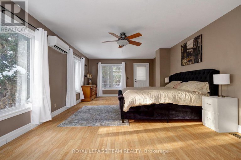 29401092/13025-mackenzie-road/south-dundas-williamsburgh-twp/south-dundas/ontario/K0C1H0_25