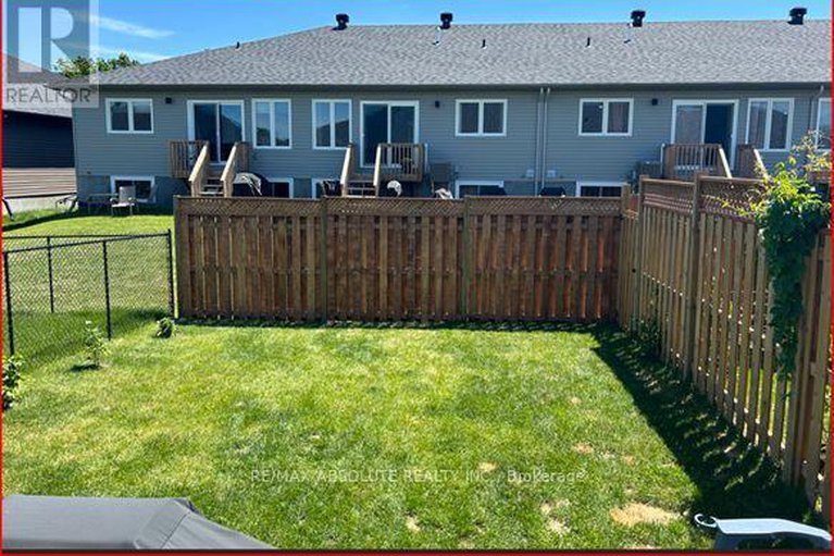 29299215/971-leishman-drive/mississippi-mills-ramsay-twp/mississippi-mills/ontario/K0A1A0_20