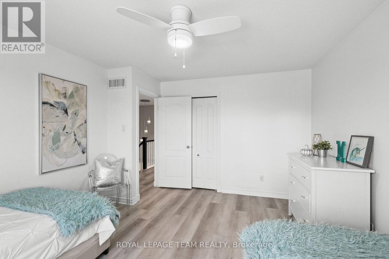 29193175/801-bowercrest-crescent-n/riverside-southgloucester-glen/ottawa/ontario/K1V2K3_29