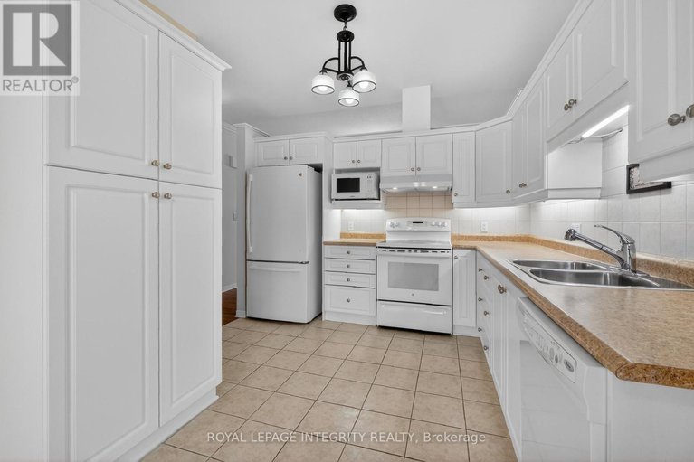 29356022/657-country-trail-private/carlsbad-springs/ottawa/ontario/K0A1K0_10