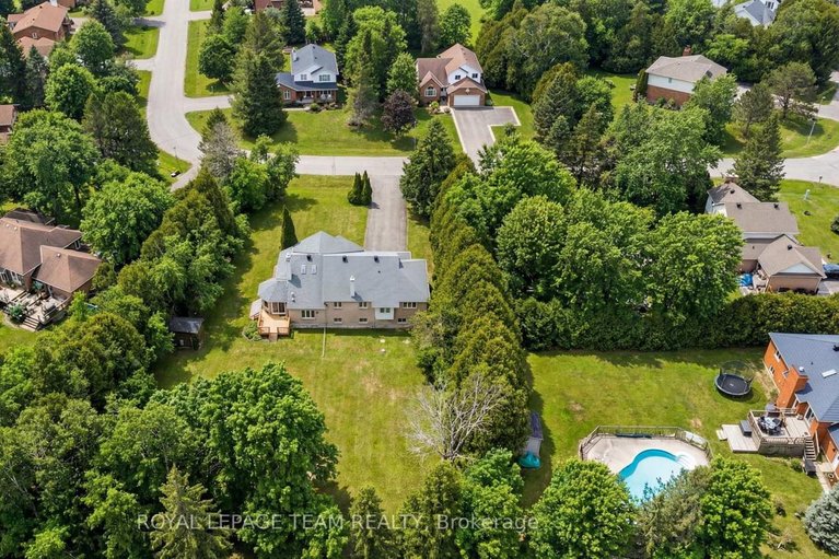 29629893/6584-harvest-grove-drive/greely/ottawa/ontario/K4P1E9_45