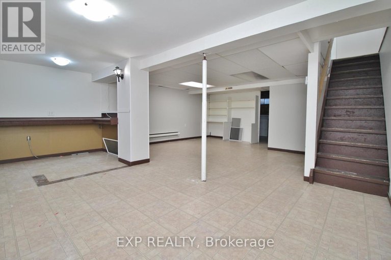 29434596/52-3691-albion-road/sawmill-creektimbermill/ottawa/ontario/K1T1P2_27