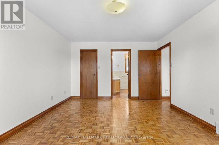 29615585/1310-ferguson-street/bel-air-heights/ottawa/ontario/K2C2K4_23