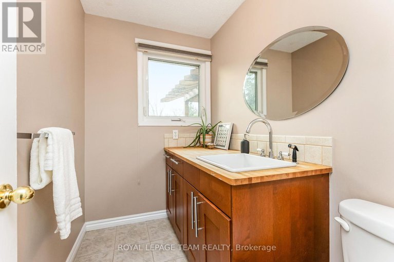 27888455/12-pellan-crescent/beaverbrook/ottawa/ontario/K2K1J5_10