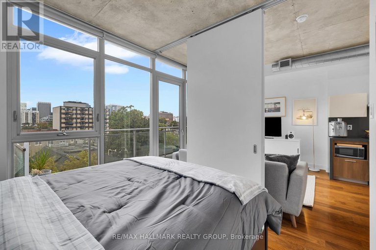 28932807/638-340-mcleod-street/ottawa-centre/ottawa/ontario/K2P1A4_29
