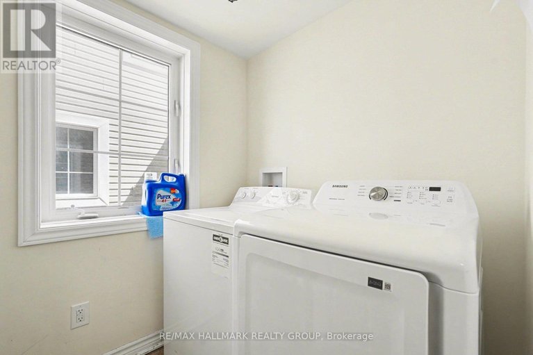 29660379/217-bensinger-way/stittsville-north/ottawa/ontario/K2S0P1_11