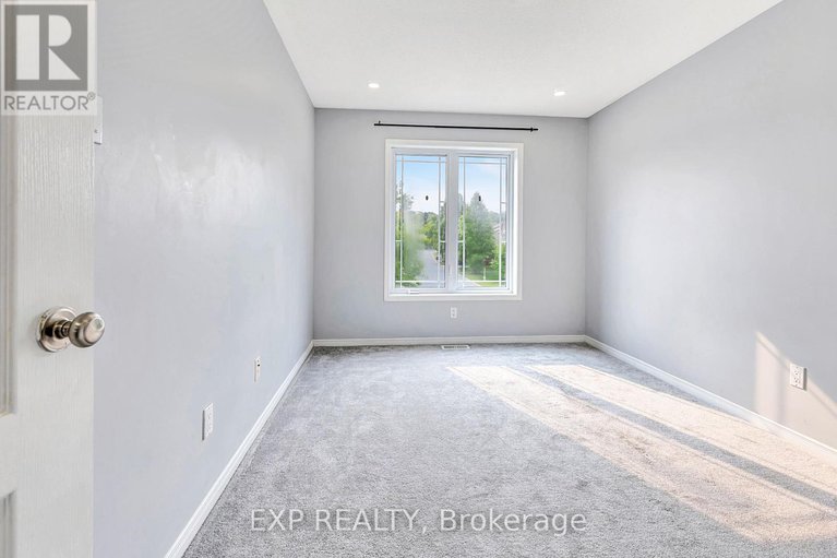 28398975/361-bakewell-crescent/strandherd/ottawa/ontario/K2G7E9_21