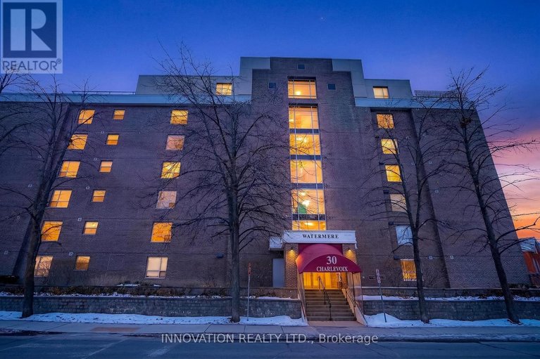 29525639/204-30-charlevoix-street/vanier/ottawa/ontario/K1L8K5_3